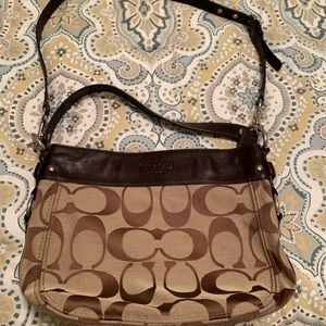 Crossbody/hobo coach bag